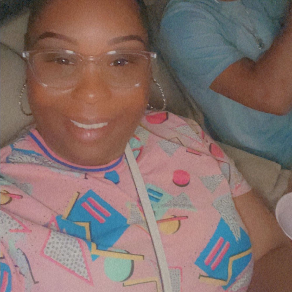 Meet your Posher, Taketia